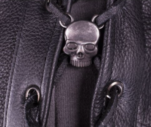 AC1201-SKULL-BIKER-VEST-SIDE-LACES-2__60836.png